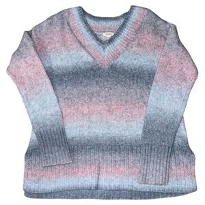 WOMENS A.n.a. A new approach Size Medium V-neck Sweater Pink, blue, gray